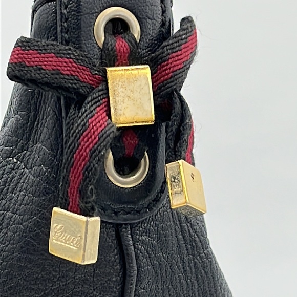 Authentic Gucci Black Leather Shoulder bag / Hobo - Picture 4 of 17